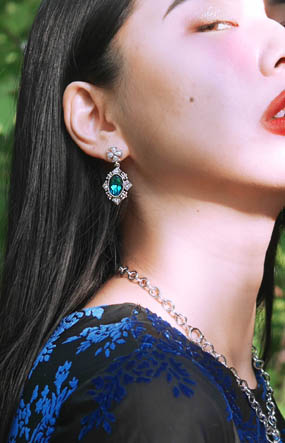 ♥누적 200개 판매 돌파♥ Antique blue stone earring