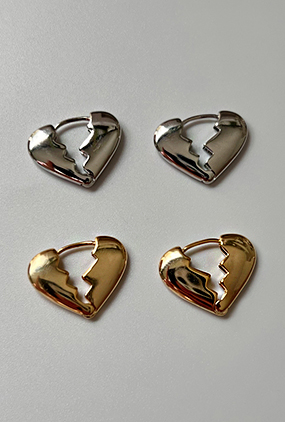 Heart crush earring (2 color)