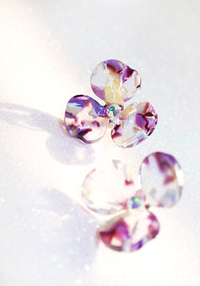 Violet pansy earring