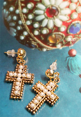 Mini antique cross earring (진주, 루비)