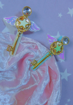Sakura key hair clip ( 2 color )