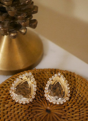 Antique crystal drop earring