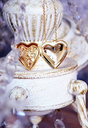 ♥누적 200개 판매 돌파♥ Antique heart locket necklace (gold, silver)