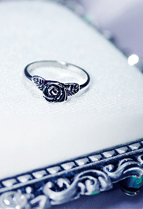 Vintage Rose ring