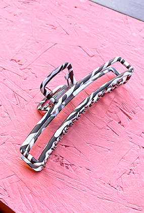 Zebra metal hair clip