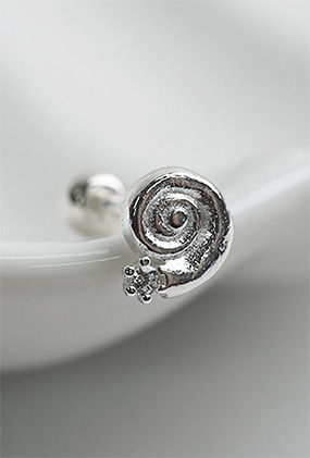 [Silver 925] Ursla shell piercing