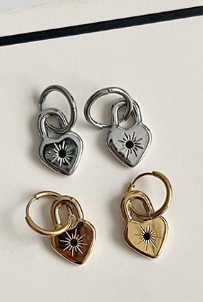 Black ♡ padlock ring earring (써지컬스틸)